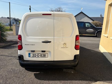 2021 Peugeot Partner - thumbnail 6