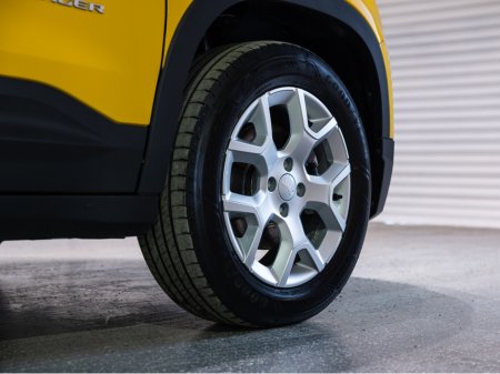 2026 Jeep Avenger HYBRID ALTITUDE 1.2 AT €33,995 thumbnail