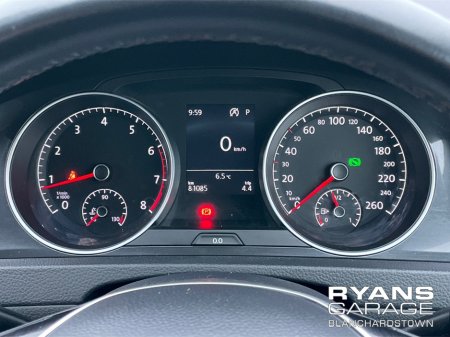 2017 Volkswagen Golf **DEPOSIT PAID** 1.2 TSI AUTO 5DR €15,500 thumbnail