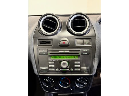 2007 Ford Fiesta - thumbnail 12