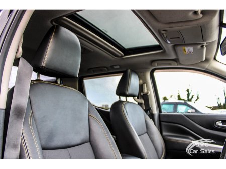 2018 Nissan Navara - thumbnail 13