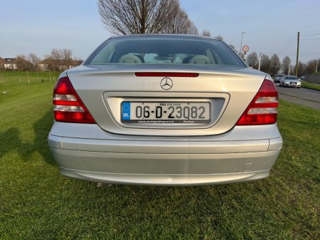 2006 Mercedes-Benz C Class - thumbnail 5