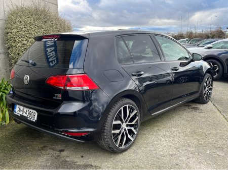 2014 Volkswagen Golf SE 1.4 PETROL TSI BLUEMOTION 122PS €9,950 thumbnail