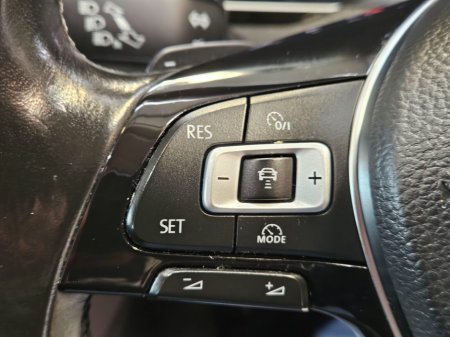 2016 Volkswagen Passat - thumbnail 9