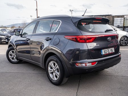 2016 Kia Sportage - thumbnail 3