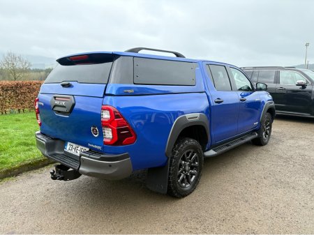 2023 Toyota Hilux - thumbnail 8