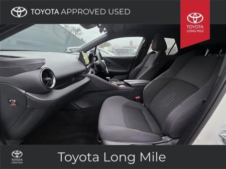 2024 Toyota C-HR Sport €35,749 thumbnail