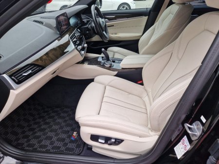 2018 BMW 5 Series - thumbnail 20