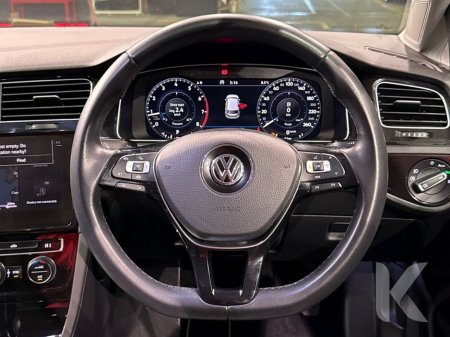 2019 Volkswagen Golf TSI HIGH LINE - FACTORY ALLOYS - CRUISE CONTROL - REVERSE CAMERA €20,950 thumbnail