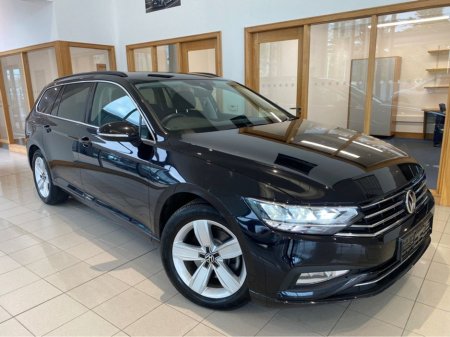 2020 Volkswagen Passat  €29,950