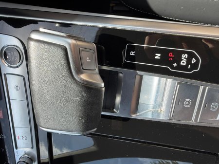 2022 Audi Q8 - thumbnail 12