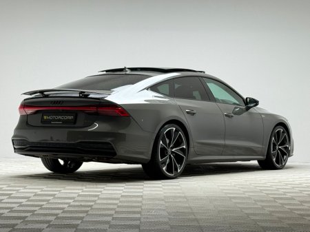 2025 Audi A7 50 TFSI E S LINE BLK ED QUATTRO *PAN ROOF* €79,990 thumbnail