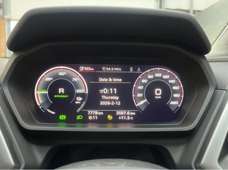 2024 Audi Q4 e-tron €39950! 2024 AUDI Q4 E-TRON SPORTBACK ELECTRIC AUTOMATIC / CRUISE CONTROL / 360° PARKING CAMERA / HEATED SEATS / APPLE CARPLAY / PADDLE SHIFTERS / AMBIENT LIGHTS €39,950 thumbnail