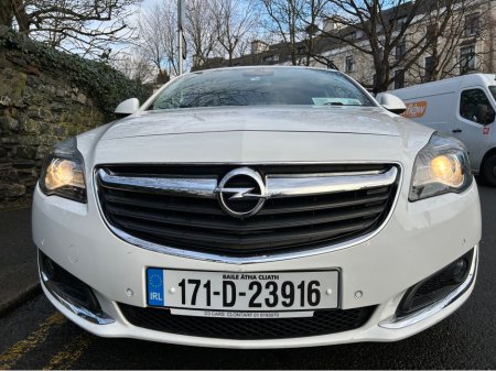 2017 Opel Insignia LEATHER INTERIOR PARKING CAMERA SAT NAV 1.6 CDTI 136PS €7,495