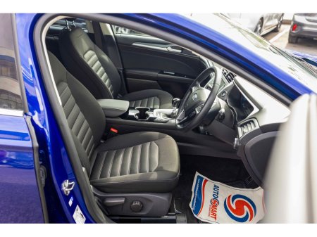 2017 Ford Mondeo - thumbnail 25