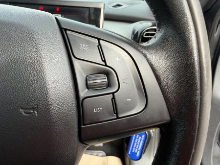 2017 Citroen C4 Cactus - thumbnail 28