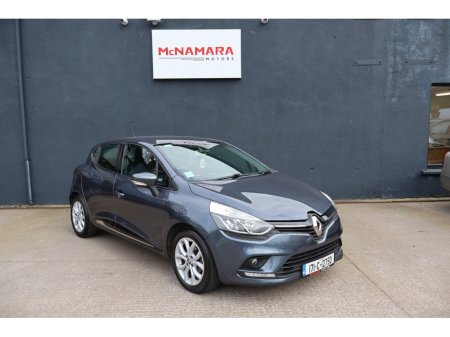 2017 Renault Clio - thumbnail 1