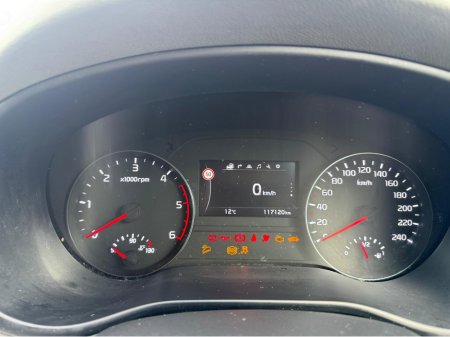 2018 Kia Sportage - thumbnail 19