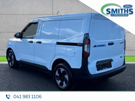 2026 Ford Courier E TREND EV 43kWh *AUTO* thumbnail