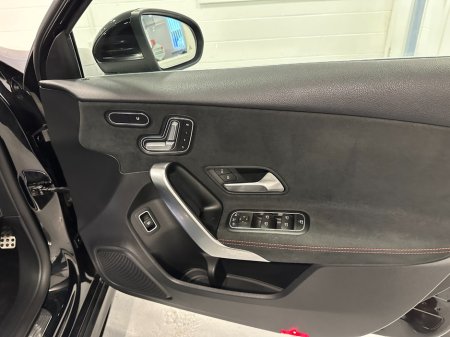 2020 Mercedes-Benz A Class - thumbnail 32