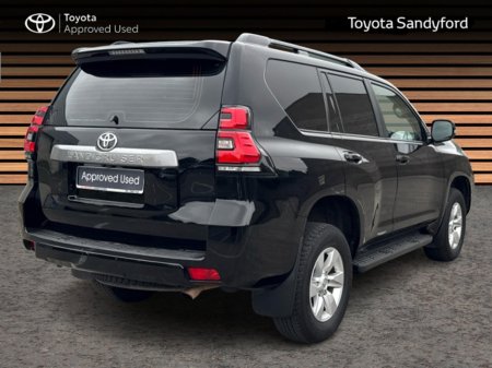 2022 Toyota Landcruiser LWB COMMERCIAL MANUAL // AIR CON // BLUETOOTH // REAR CAMERA // PRICE IS PLUS VAT €36,947