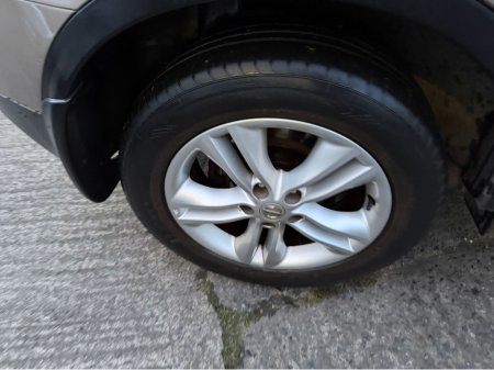 2012 Nissan Qashqai - thumbnail 2