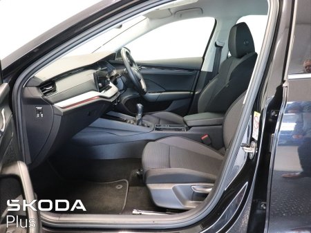 2022 Skoda Octavia OCTAVIA AMB 1.0TSI 110HP €27,950 thumbnail