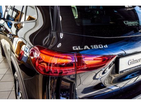 2026 Mercedes-Benz GLA Class 180d Progressive Night Pack Auto €58,950 thumbnail