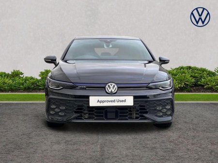 2025 Volkswagen Golf - thumbnail 2