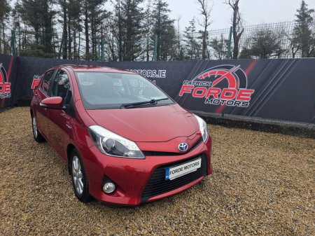2014 Toyota Yaris Hybrid Luxury €11,950