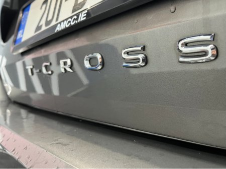 2020 Volkswagen T-Cross €21950! 2020 VOLKSWAGEN T-CROSS TSI FIRST 1.0 AUTOMATIC / CRUISE CONTROL / REVERSE CAMERA AND MORE €21,950 thumbnail