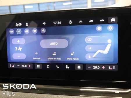 2025 Skoda Octavia Selection 1.5TSI 115HP €33,950 thumbnail