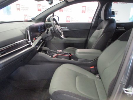 2024 Kia Sportage Anniversary Edition Plug-in Hybrid €40,950 thumbnail