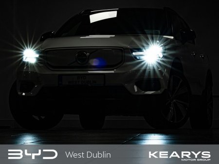 2022 Volvo XC40 XC40 RECHARGE (231hp) €28,490
