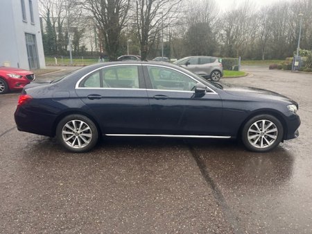 2019 Mercedes-Benz E Class AVANTGARDE LOW LOW MILEAGE 63,000 KM €30,950 thumbnail