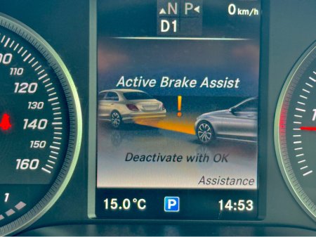 2018 Mercedes-Benz C Class - thumbnail 18