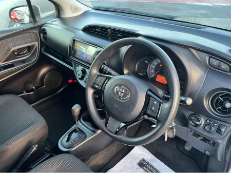2019 Toyota Vitz 1.0 5DR AUTO LOW KMS HIGH SPEC €11,950 thumbnail
