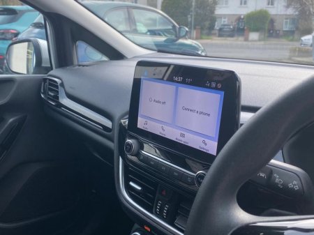 2021 Ford Fiesta - thumbnail 30