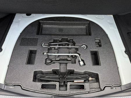 2020 Toyota Camry - thumbnail 33