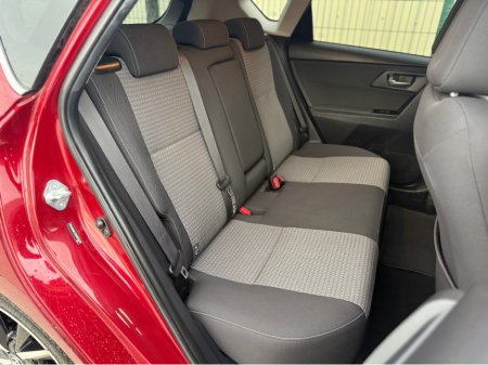 2018 Toyota Auris 1.2 D-4T LUNA SPORT 4DR €14,950 thumbnail