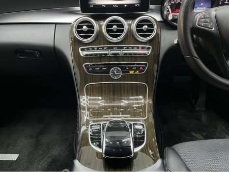 2017 Mercedes-Benz C Class €21950! 2017 MERCEDES-BENZ C220D AVANTGARDE 2.2 AUTOMATIC / CRUISE CONTROL / REVERSE CAMERA / ELCTRIC MEMORY & HEATED SEATS / PADDLE SHIFTERS / AMBIENT LIGHTS €21,950 thumbnail