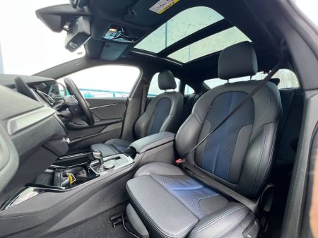 2020 BMW 2 Series - thumbnail 2