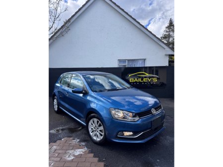 2017 Volkswagen Polo - €13,950