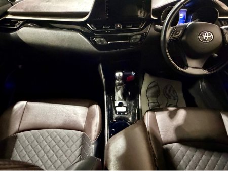 2017 Toyota C-HR G Spec €17,500 thumbnail