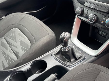 2016 Kia Ceed - thumbnail 8