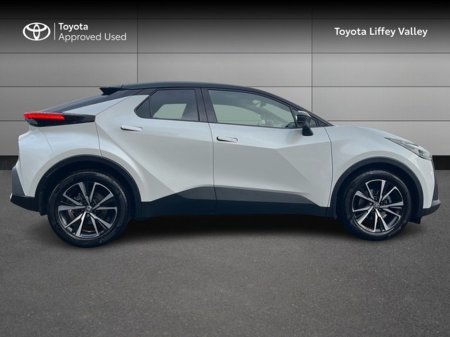 2024 Toyota C-HR - thumbnail 3