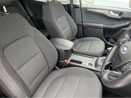 2021 Ford Kuga - thumbnail 17