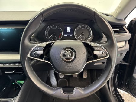 2024 Skoda Octavia - thumbnail 12