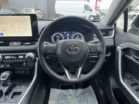 2023 Toyota Rav4 RAV4 HYBRID SOL €41,950 thumbnail