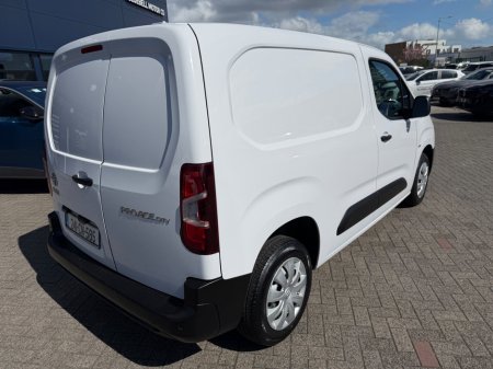 2024 Toyota Proace - thumbnail 6